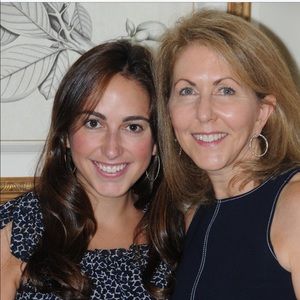 Meet your Posher, Lori